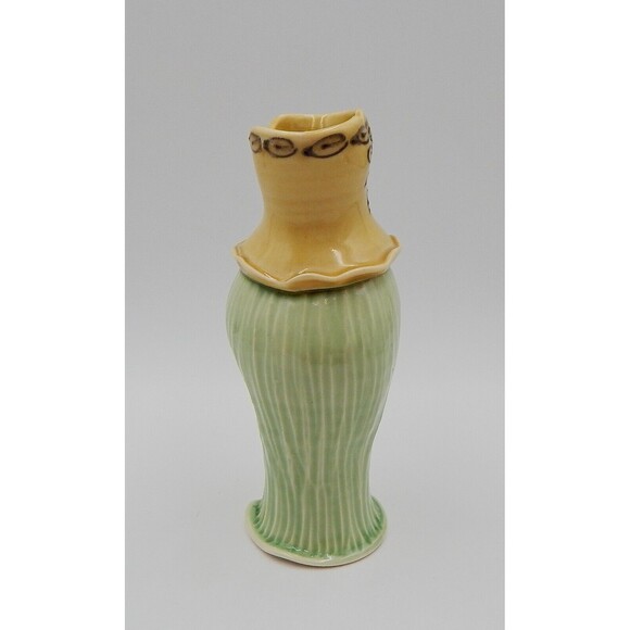 Art Pottery Bustier Top Vase Figure Beige Green 7.75 Inches Tall Signed - Picture 4 of 6